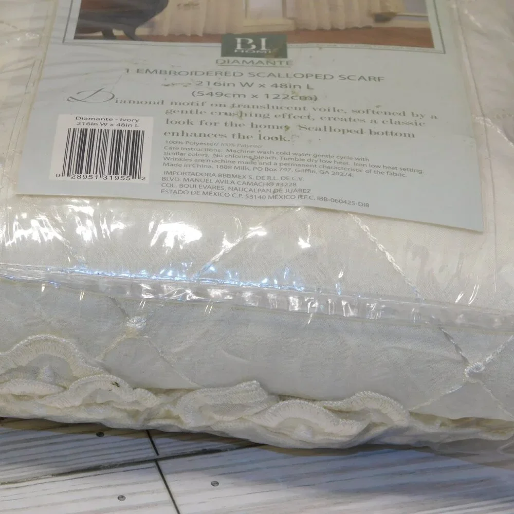 BL HOME DIAMMANNITE SCALLOPPED SCARF WINDOW TREATMENT 216 IN w 48 IN l *